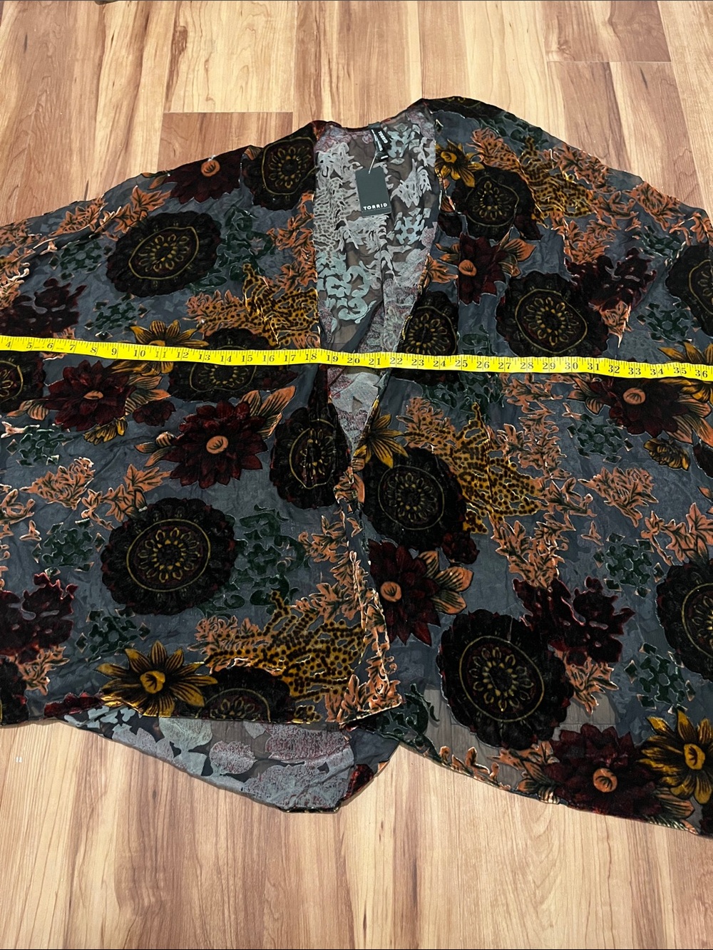 Torrid Multicolor Burnout Design Open Style Ruana Bohemian Modern Resort NWT - Picture 8 of 9